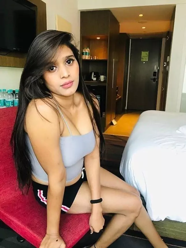 कॉल गर्ल्स सर्विस  मीरा रोड